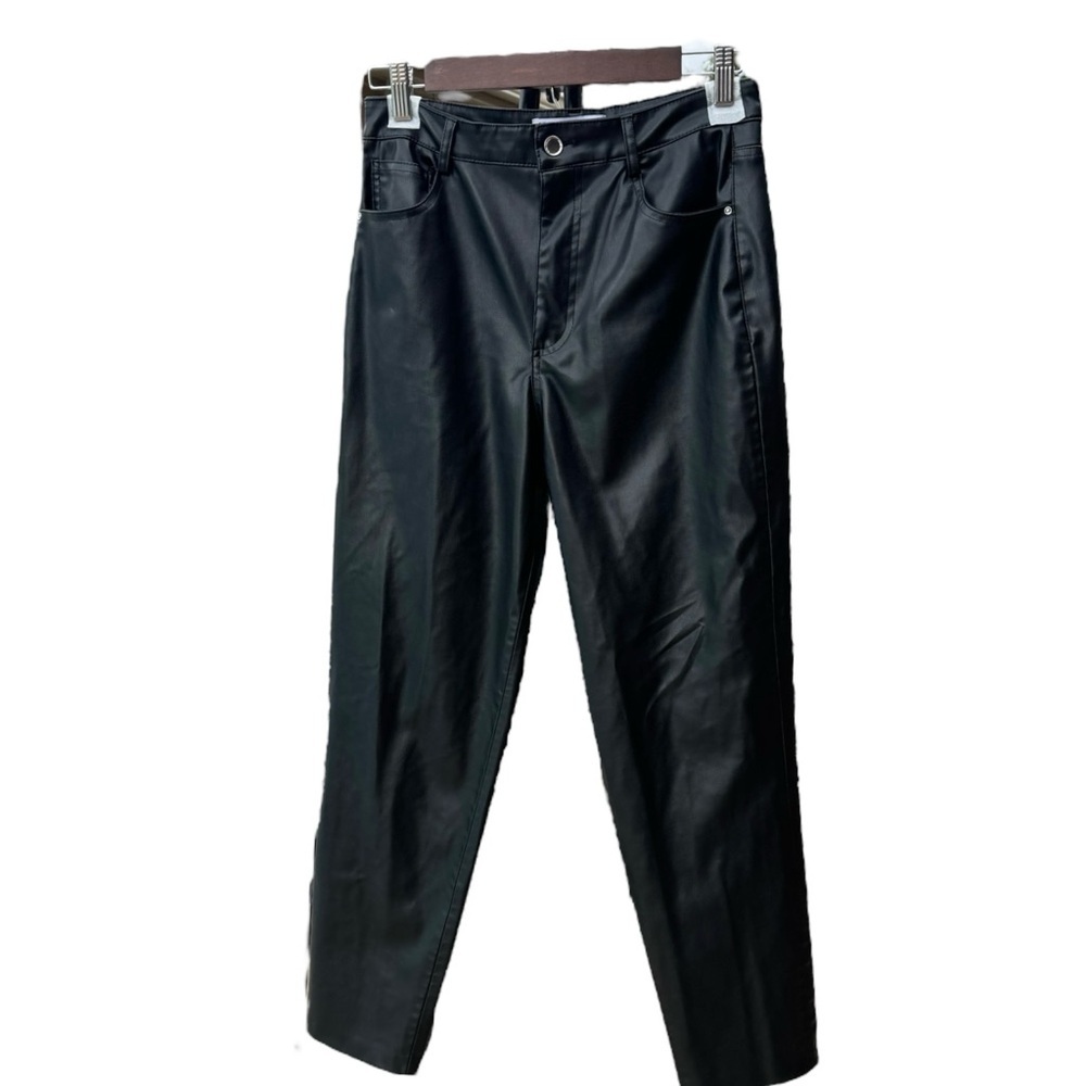 Zara Faux Leather Pants Size 6 Black  Straight 5 pocket Stretch Soft Zipper